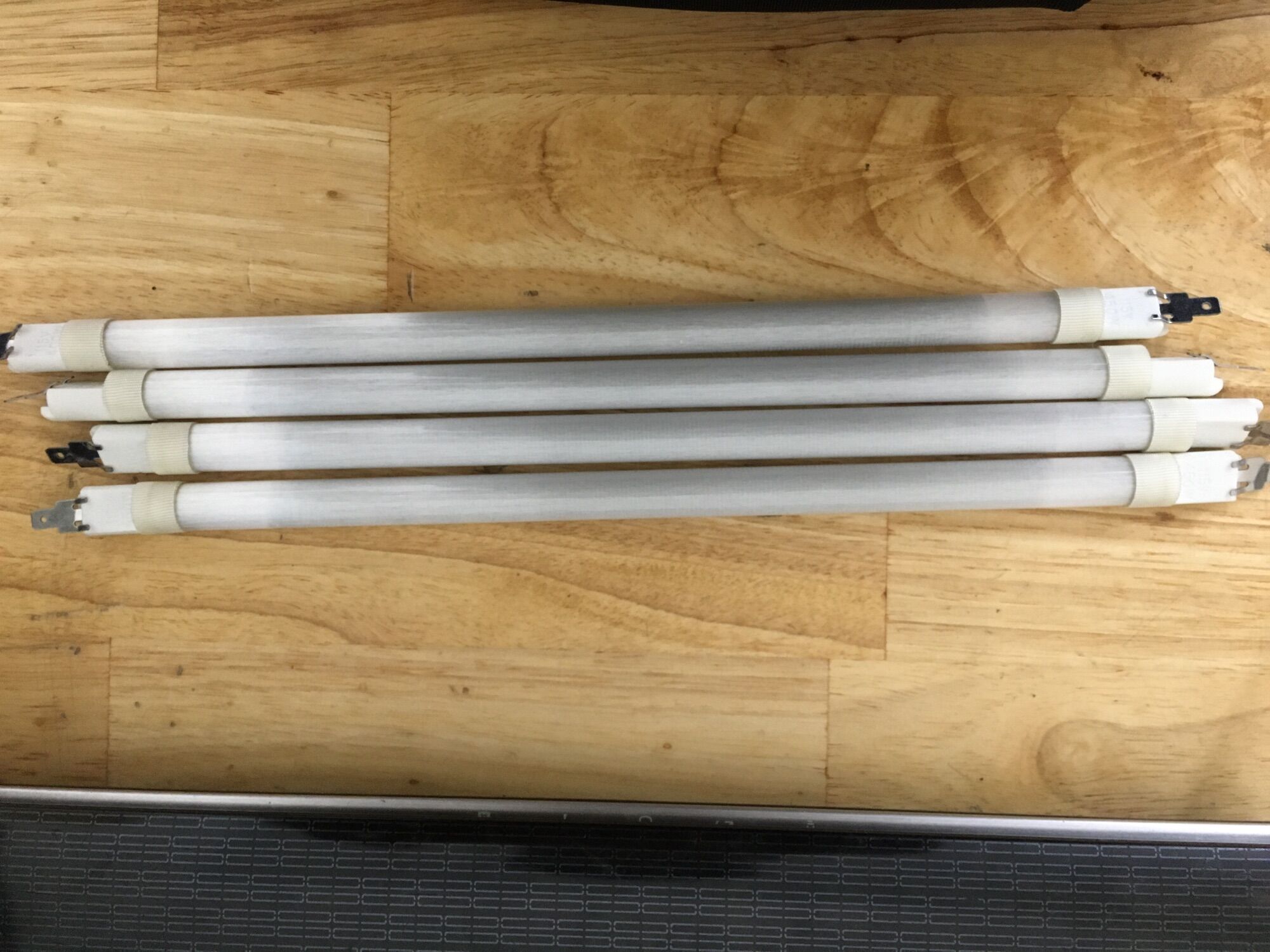 2 bóng nướng lò vi sóng 28cm
