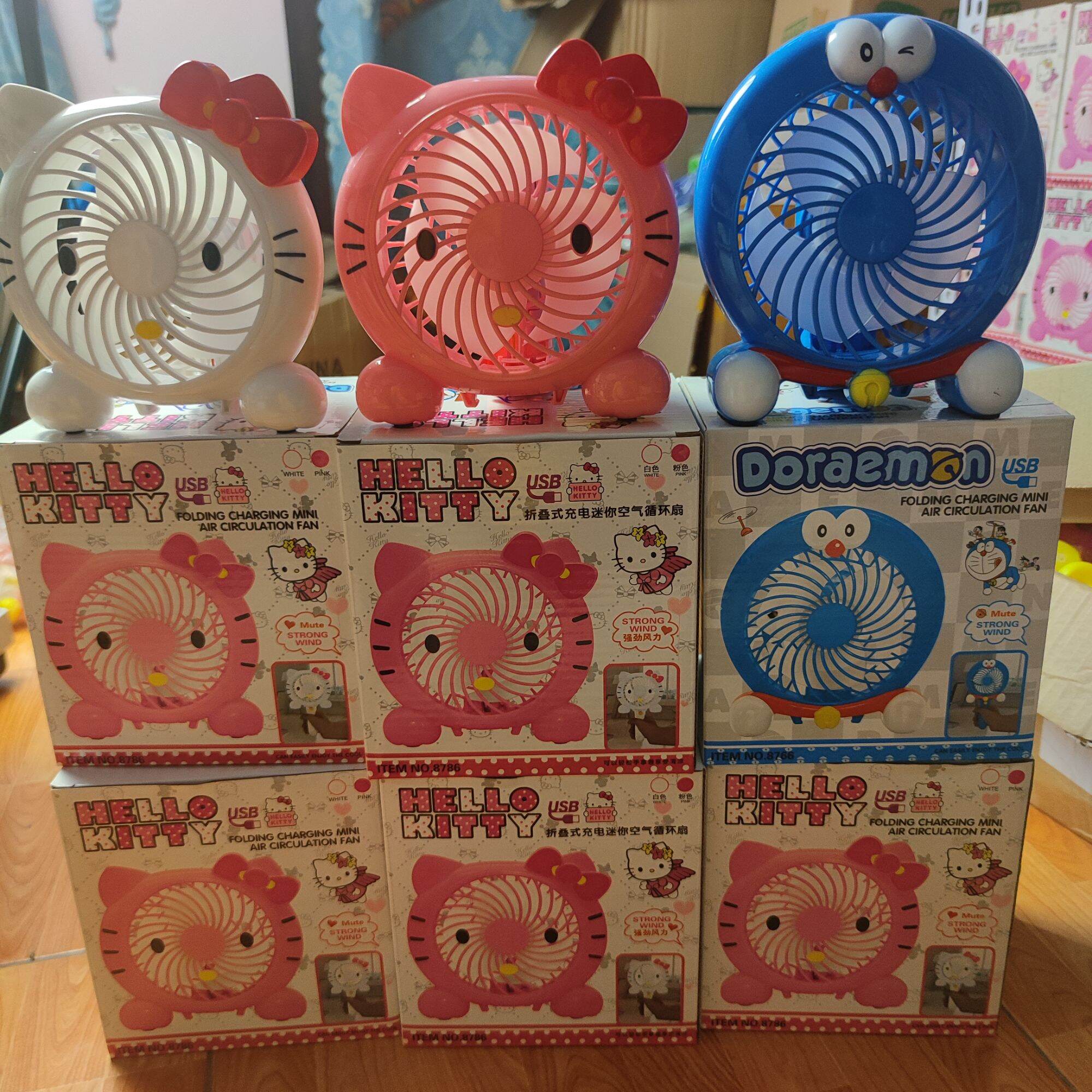 Quạt sạc tích điện mini cầm tay hoặc để bàn hình hello kitty và doremon