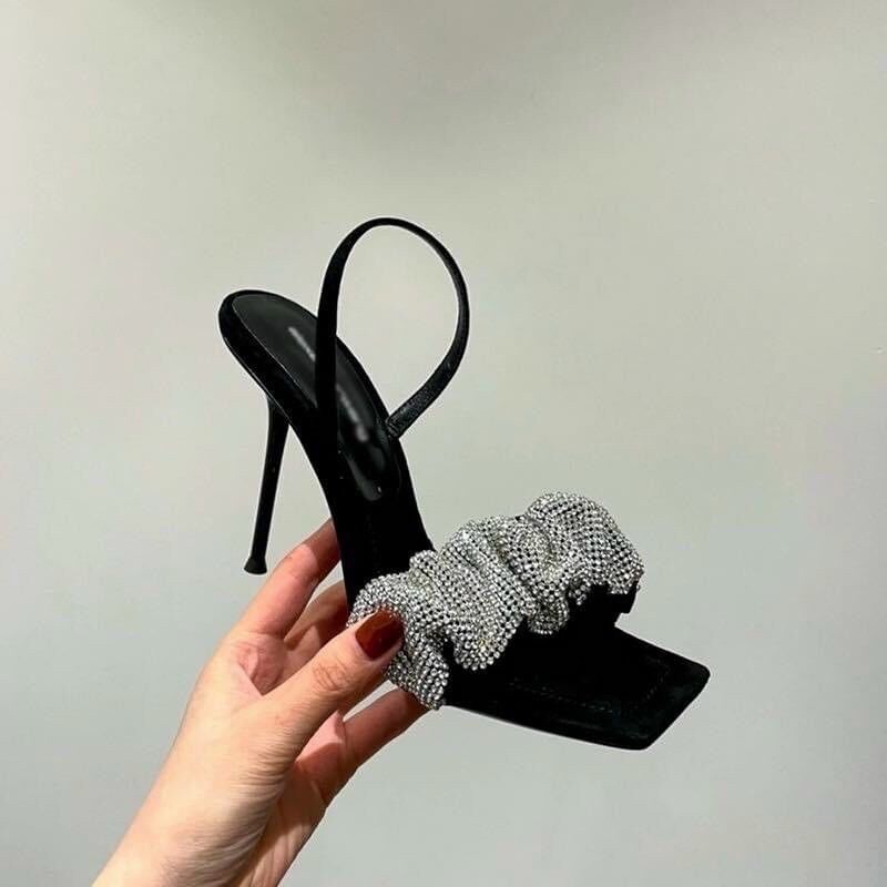 Sandal kim tuyến gót 9p hot hit