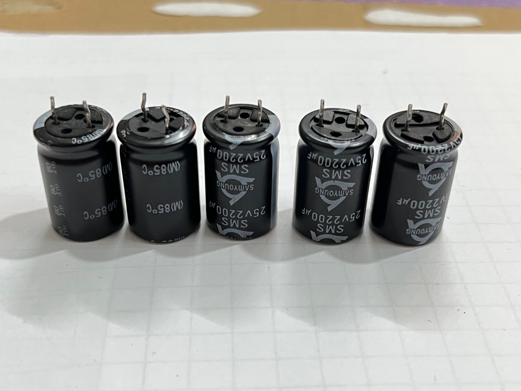 Set 10 tụ samyoung