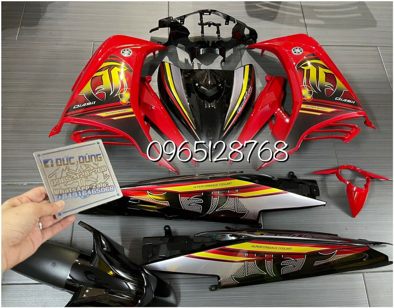 Dàn áo Ex135 đỏ đen luôn tem