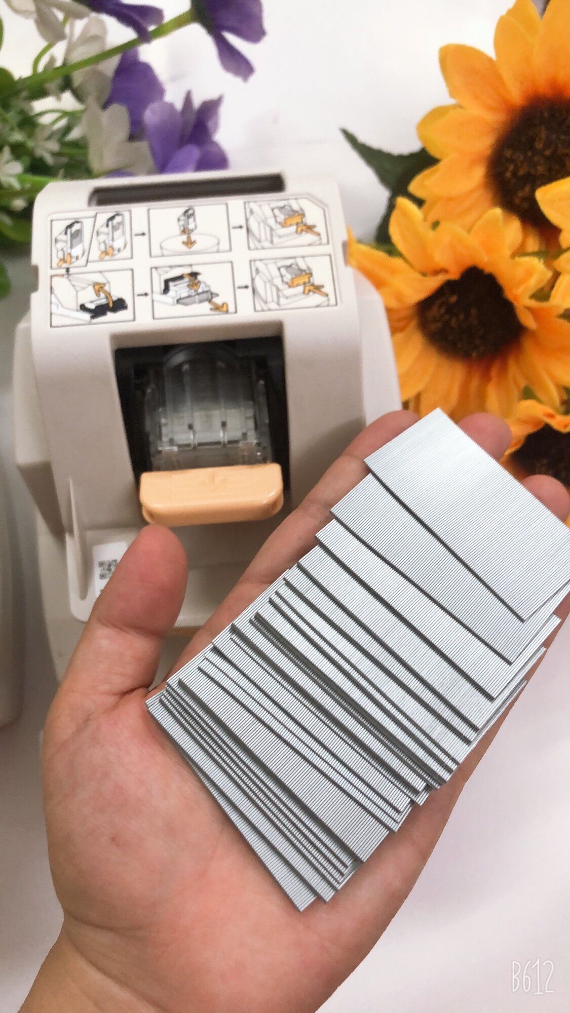 Máy Bấm Kim Thông Minh (ELECTRIC STAPLER)