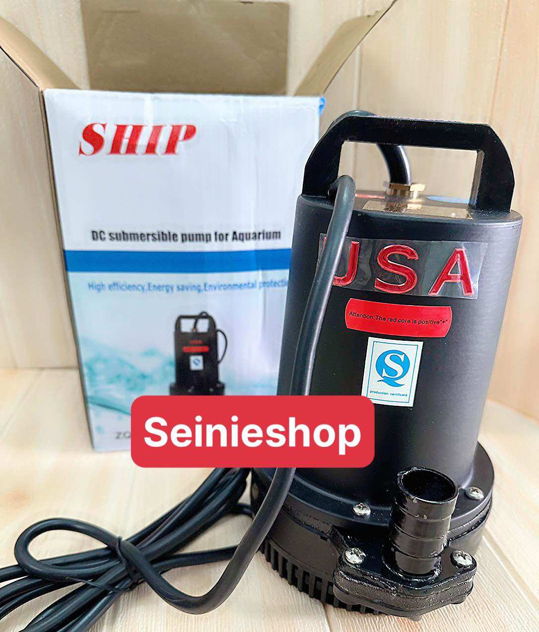 Máy bơm chìm Đen chống gỉ sét 12V / 24V