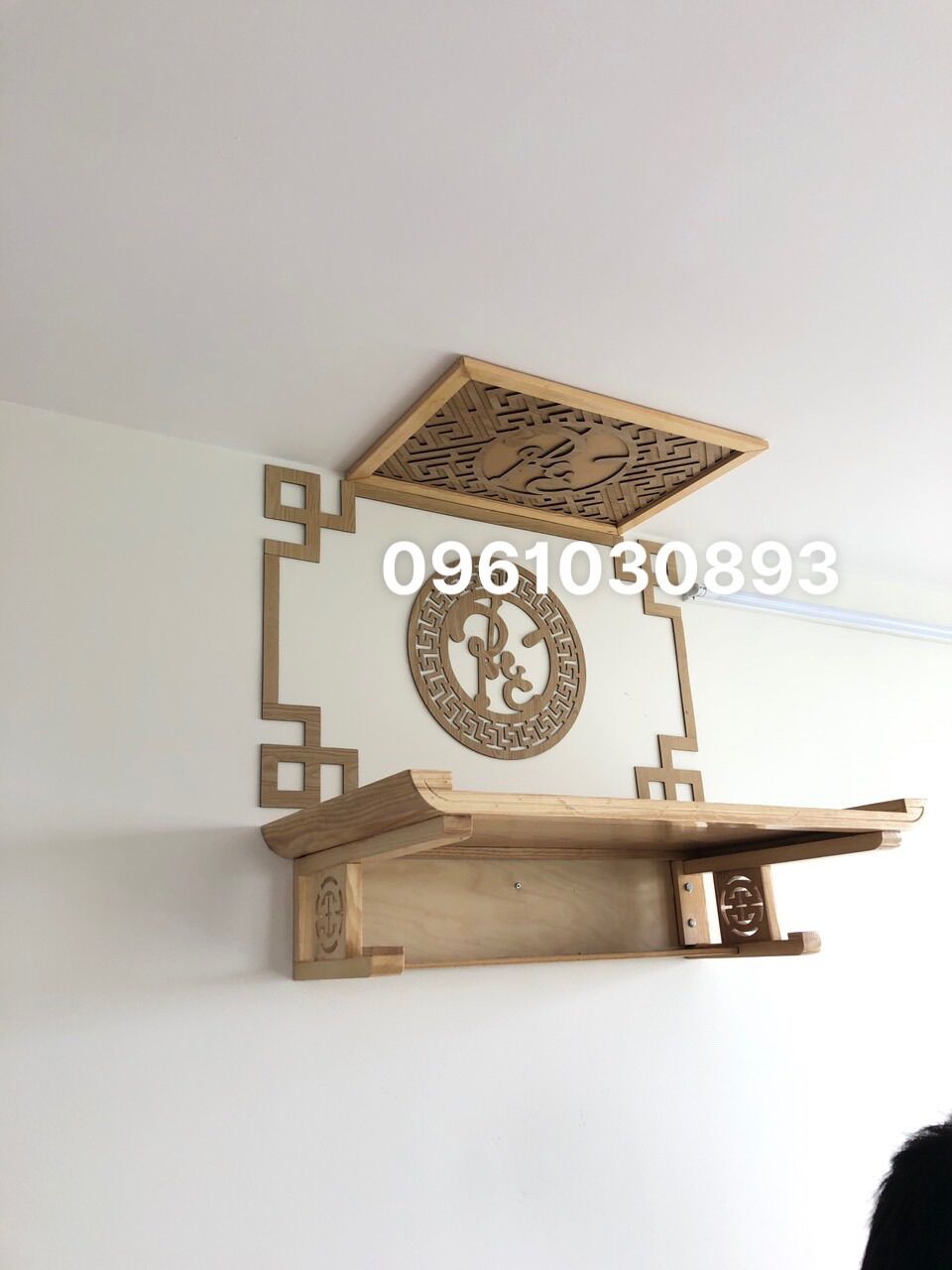 combo 4 món bàn thờ treo tường kích thước 48x69