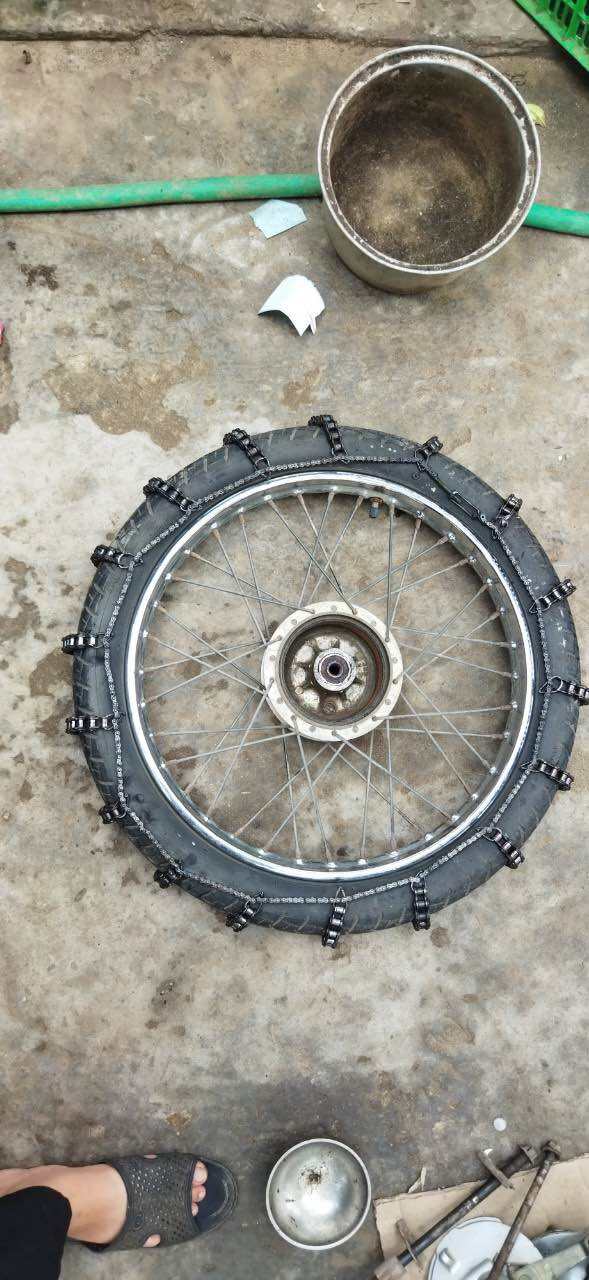 XÍCH BÓ LỐP  XÍCH QUẤN LỐP SÊN BÓ LỐP XE MÁY ( XÍCH TẢI ) chống trơn trượt dành cho đường bùn đất (X
