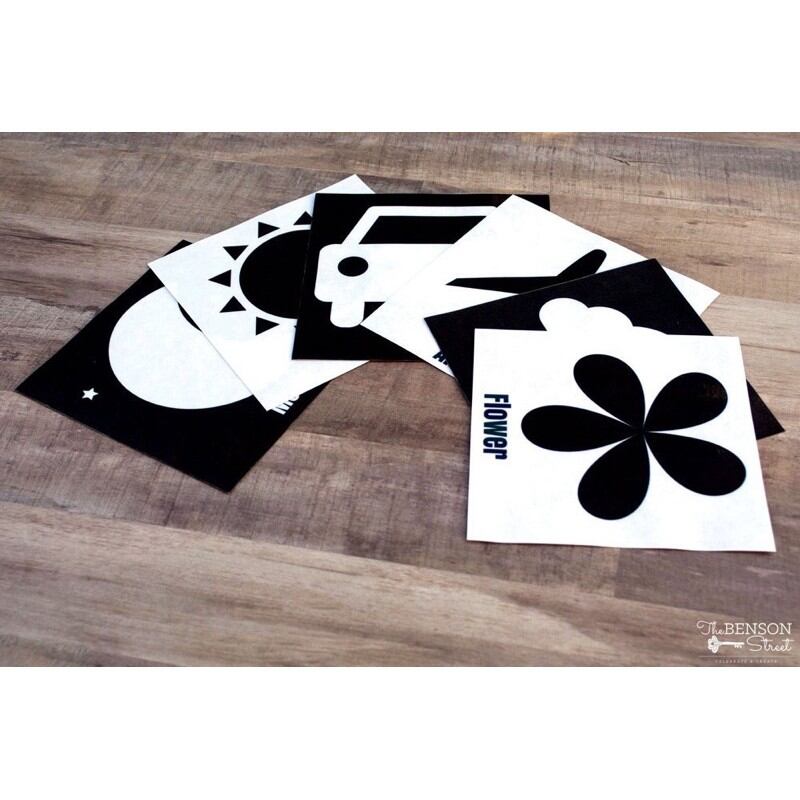 Bộ thẻ Flashcard đen trắng kích thích thị giác cho bé