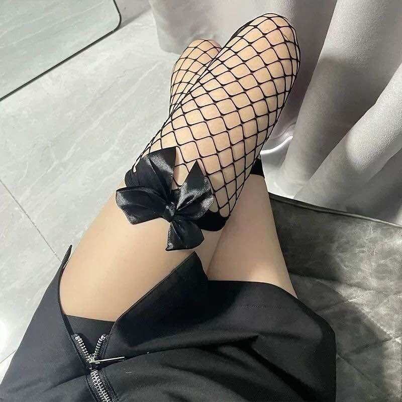 Tất lưới vớ chân dài đính nơ