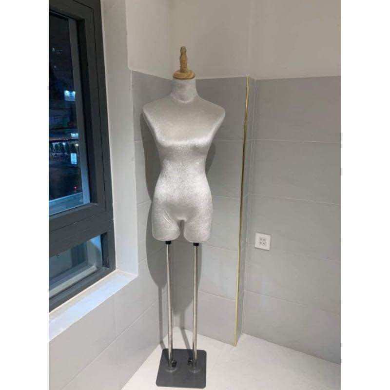 Manocanh nhung nữ đầu gỗ chân sắt size S (82-62-86)