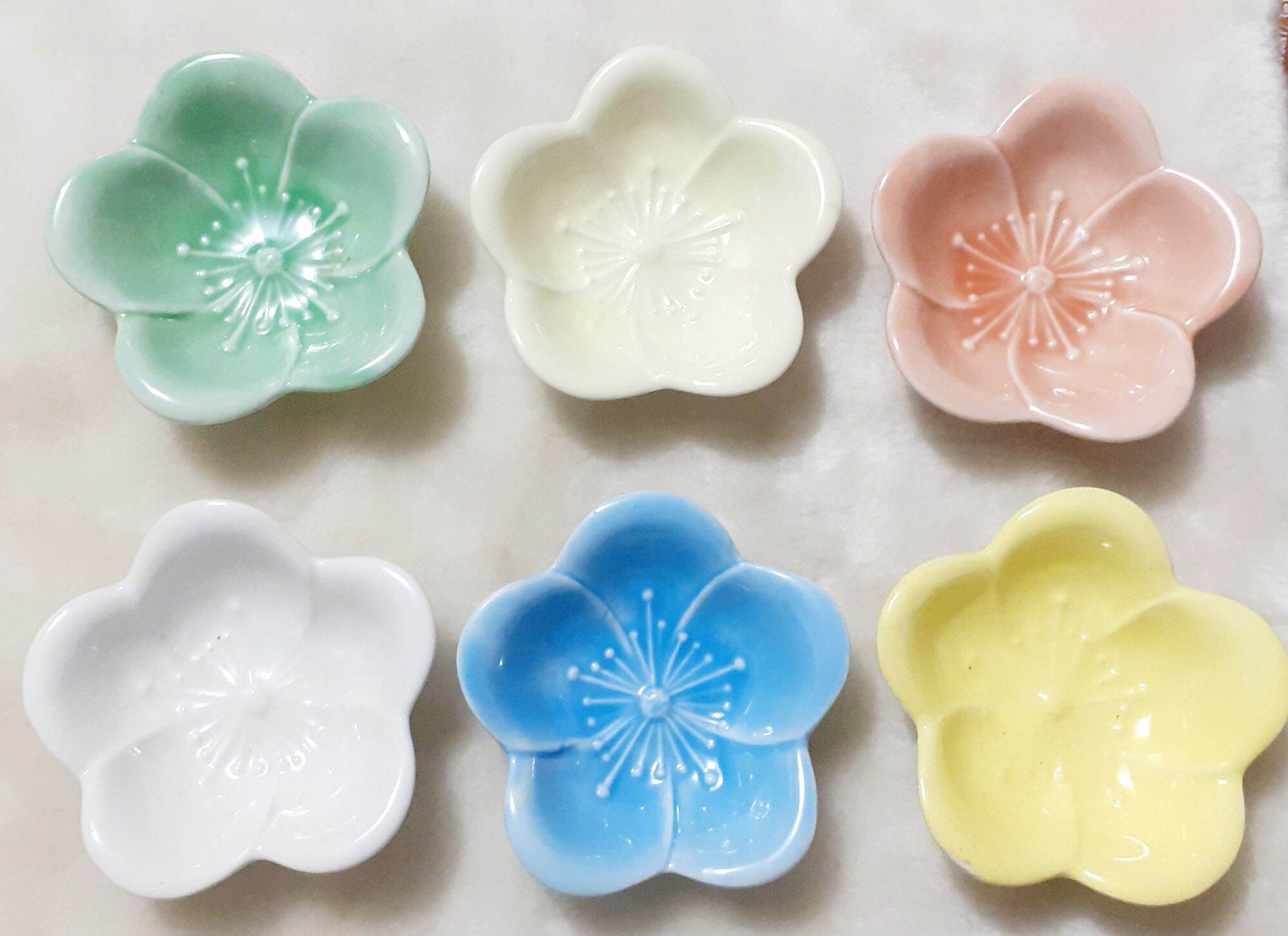 Đĩa gốm sứ nhỏ hình hoa 7cm