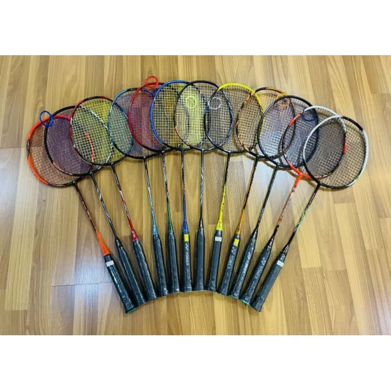vợt cầu lông Yonex khung cacbon cao cấp(tặng túi,quấn,cán,lưới)