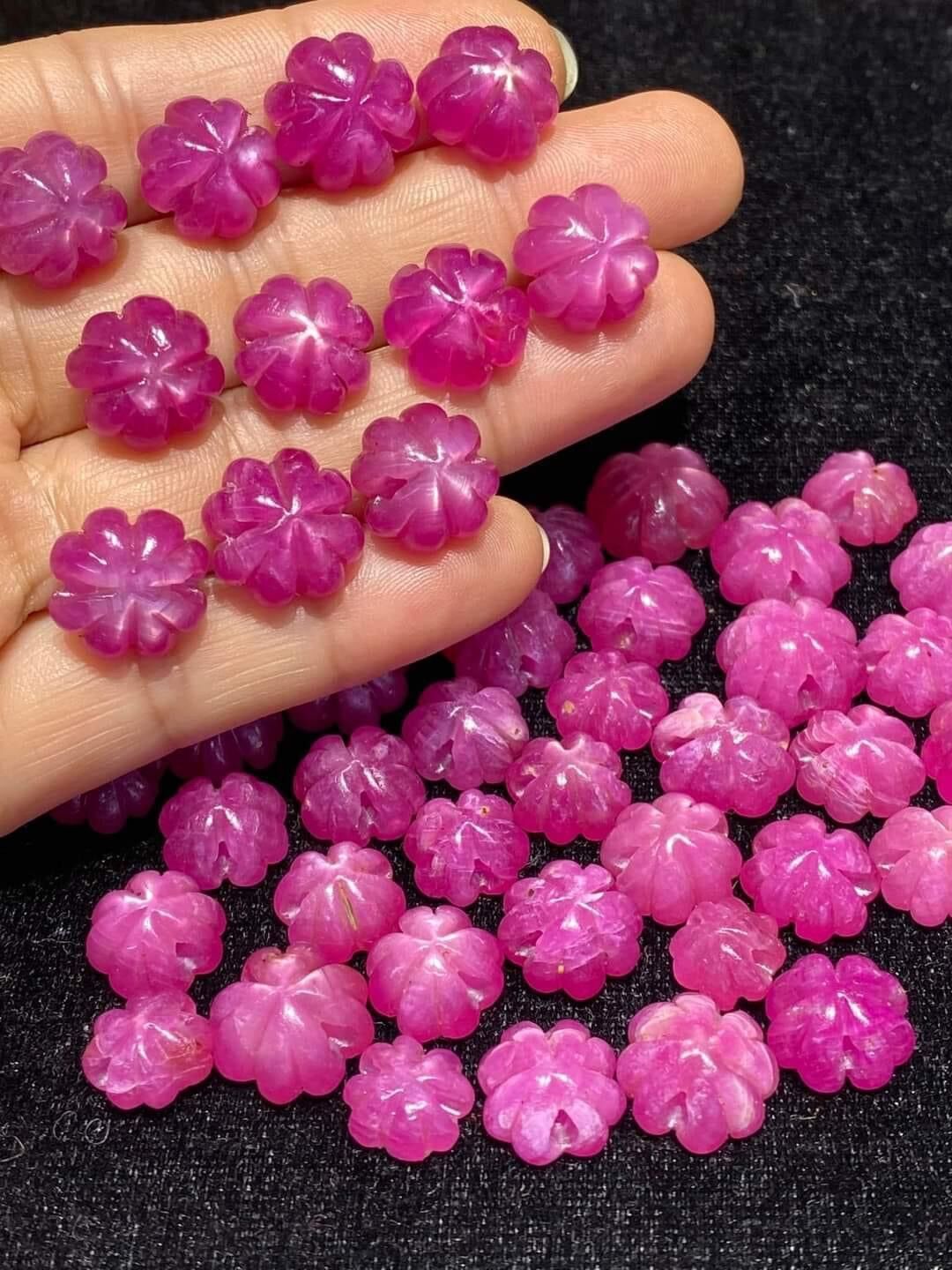 charm cỏ 4 lá ruby tự nhiên mix vòng, làm mặt dây chuyền