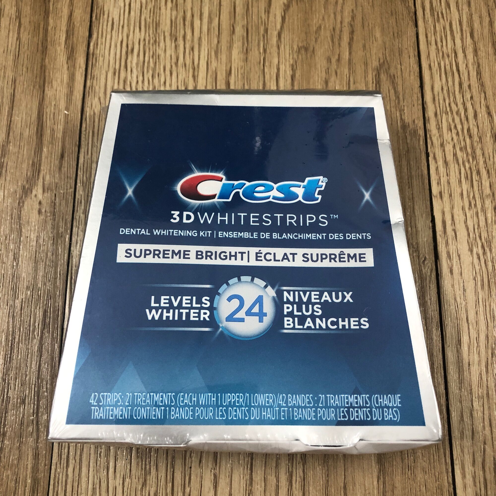 Combo 7 ngày dán trắng răng Crest Supreme Bright