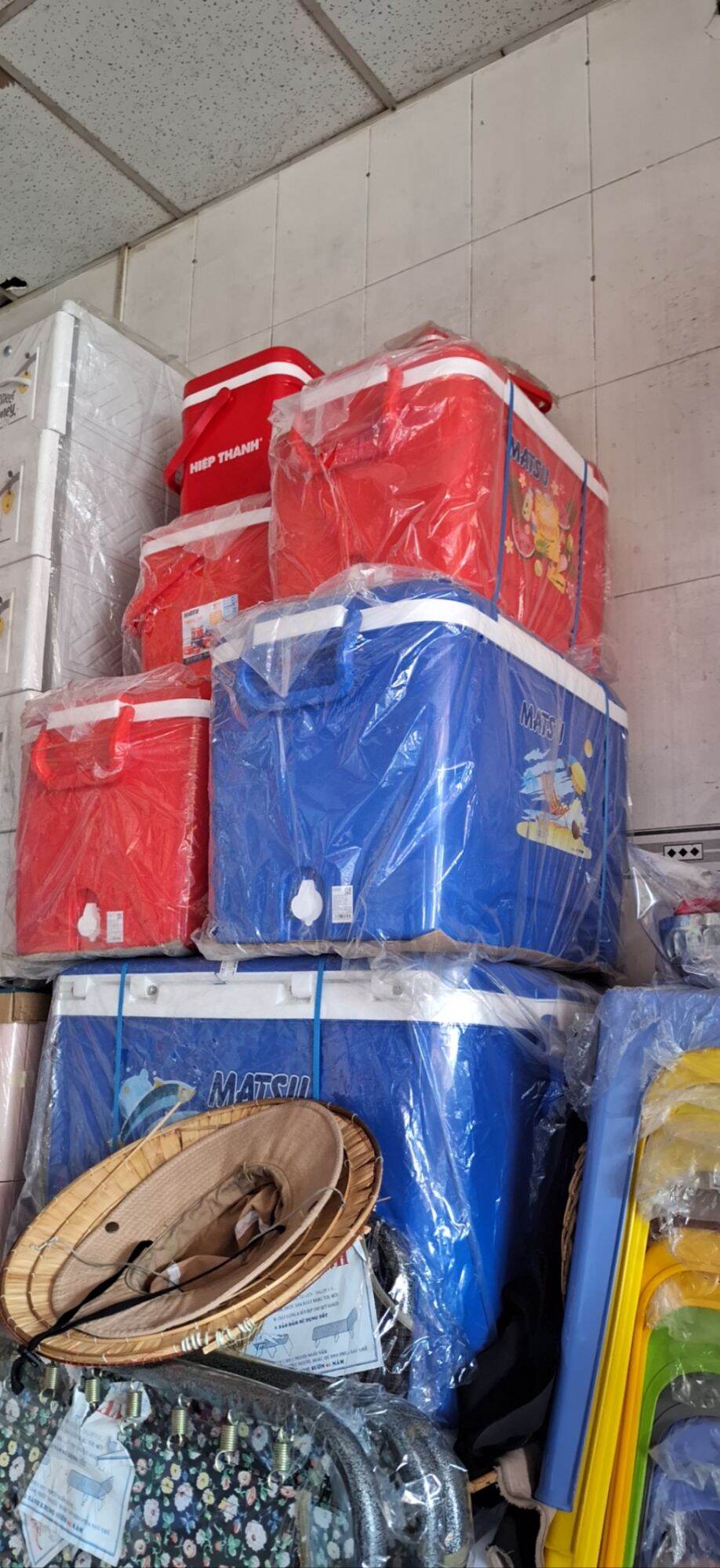 THÙNG ĐÁ DUY TÂN 85L