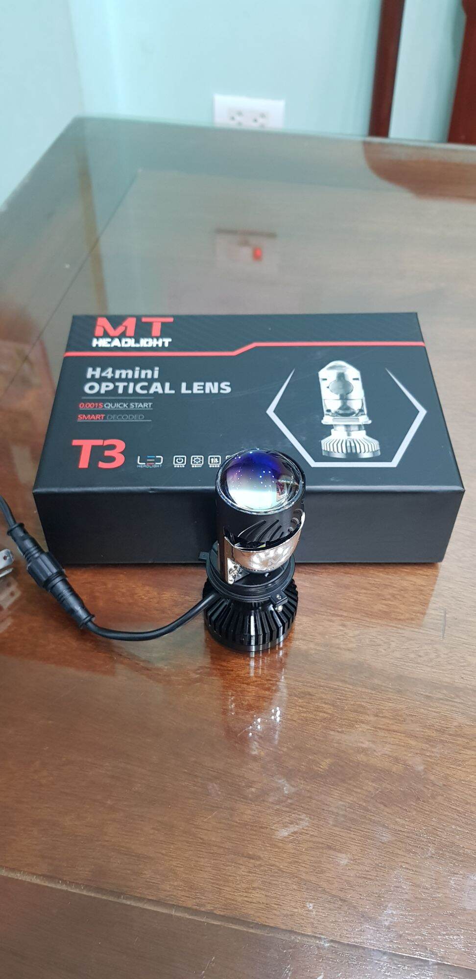 Pha led T3 kính tím mẫu mới nhất 2023