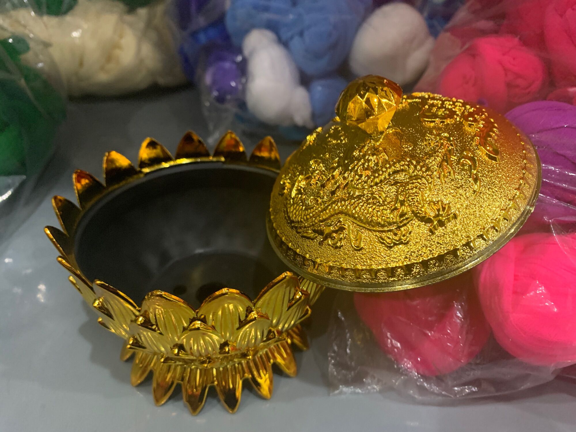 Lotus-Shaped Gold Bar