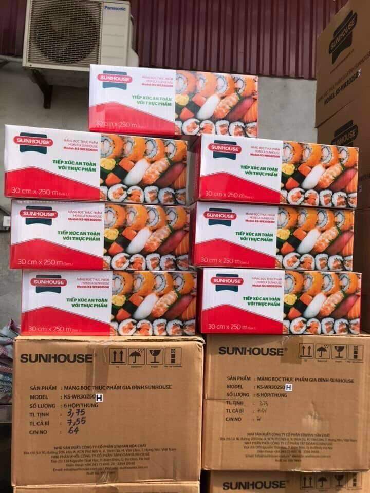 Màng Bọc Thực Phẩm KINGWRAP 450 (Cuộn 250m)