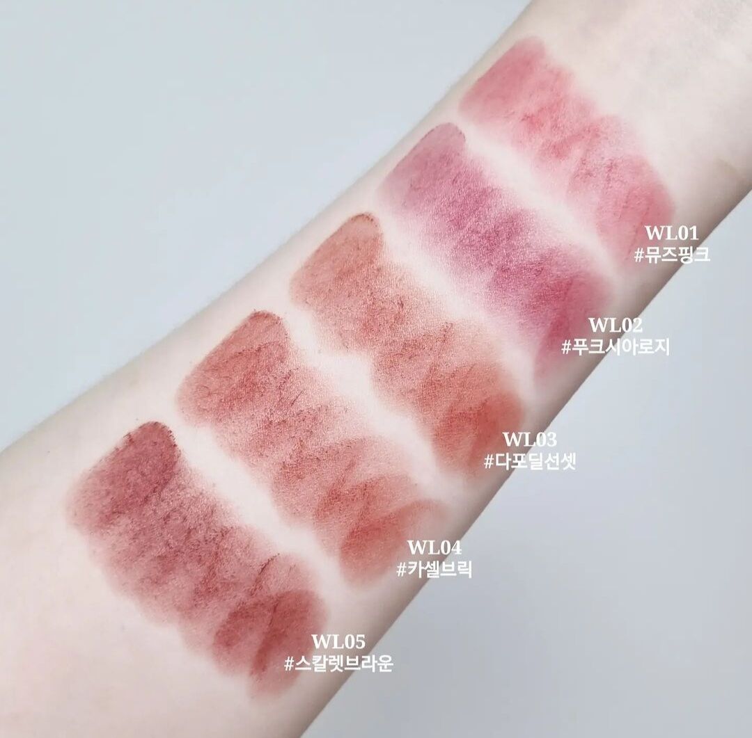 Son Black Rouge Wearable Velvet Lipstick