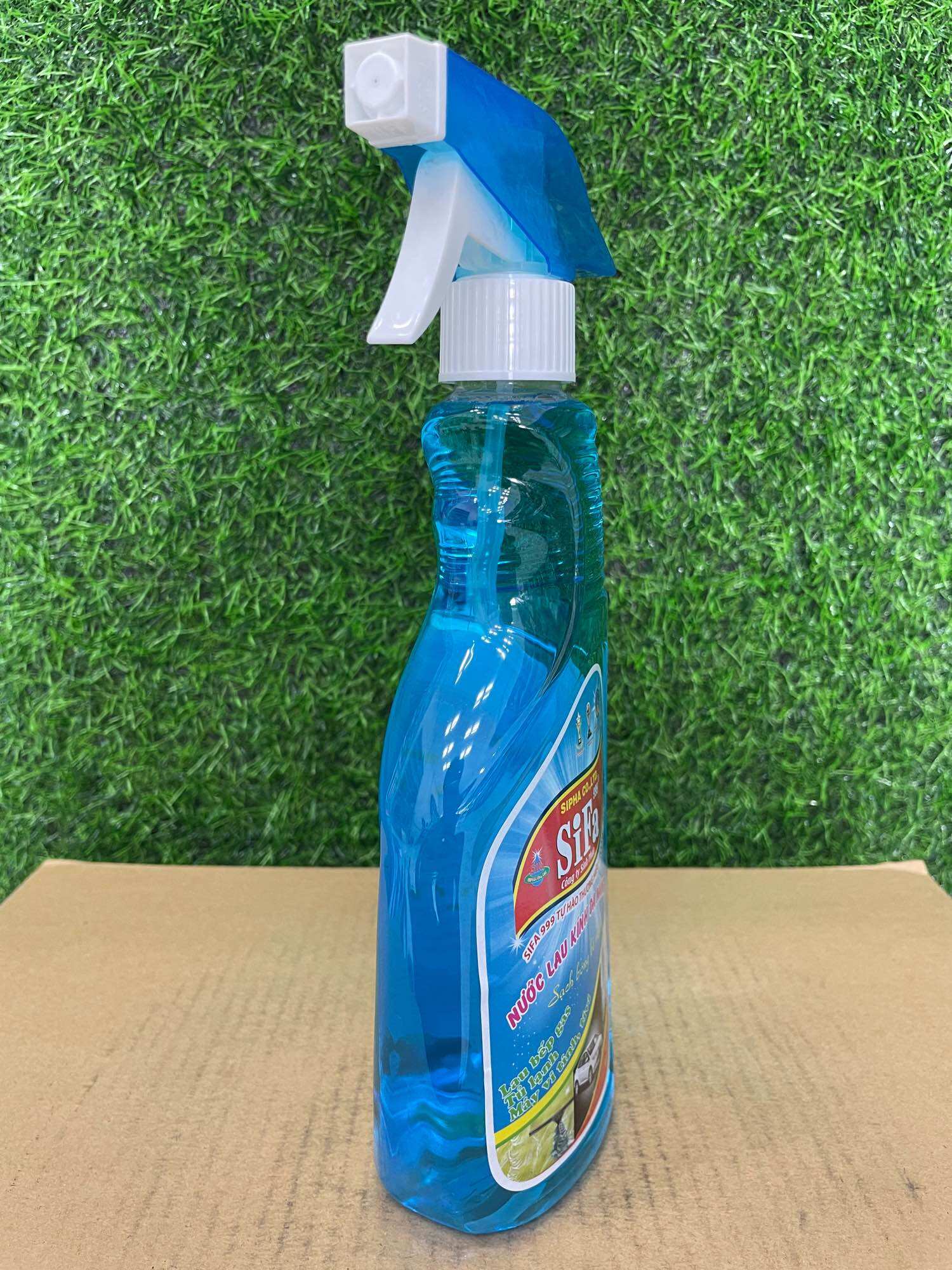 BÌNH XỊT NƯỚC RỬA KÍNH SIFA (650ML)