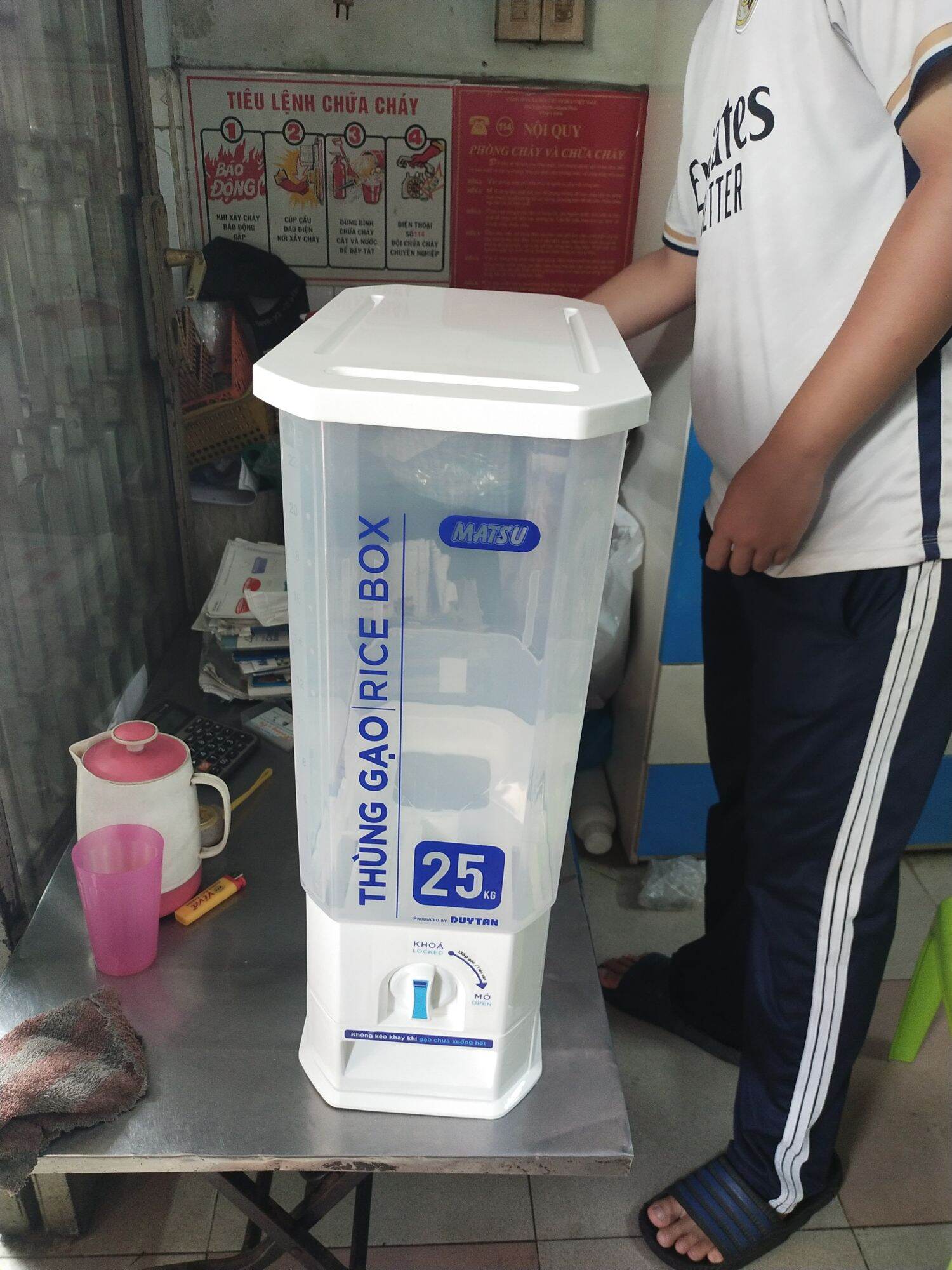 Thùng đựng gạo thông minh của Duy Tân 25kg