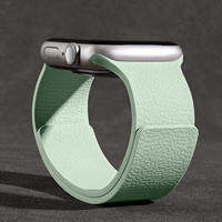 CRAFTSMAN DAI | Dây Đeo Tương Thích Apple Watch Từ Tính Silicone Mới Phong Cách Thể Thao