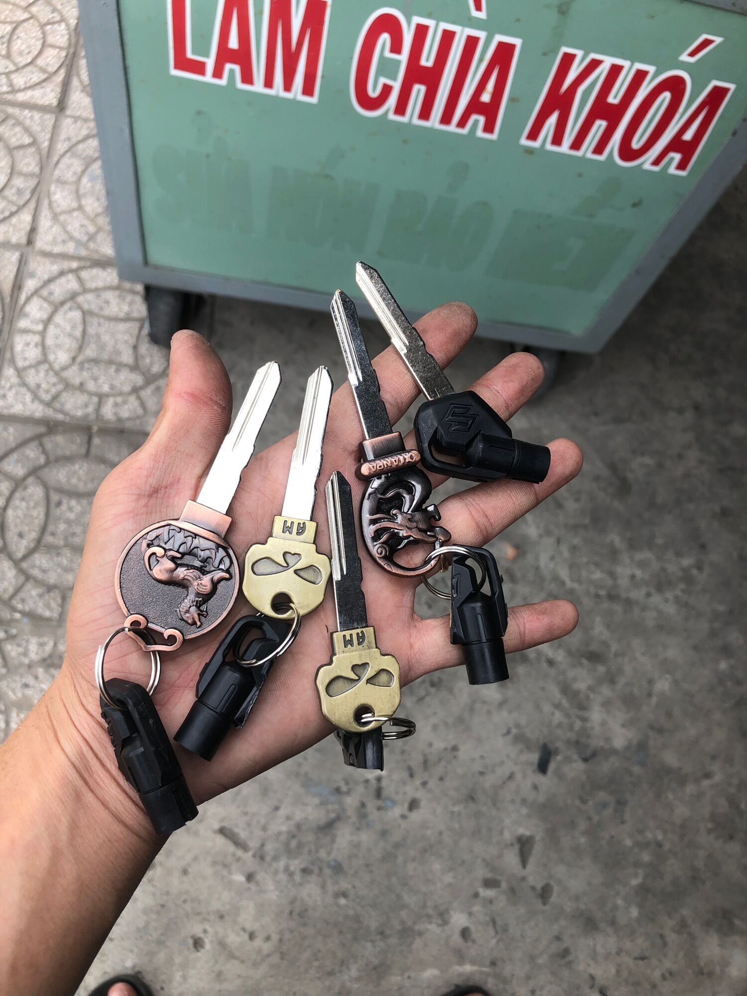 Phôi chìa khoá SUZUKI RAIDER , SATRIA độ cán chìa kiểu ( sư tử , đầu lâu , đầu rồng )