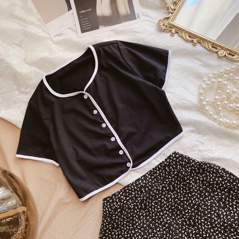 SET ÁO CROP ĐEN VIỀN TRẮNG + CHÂN VÁY BEO