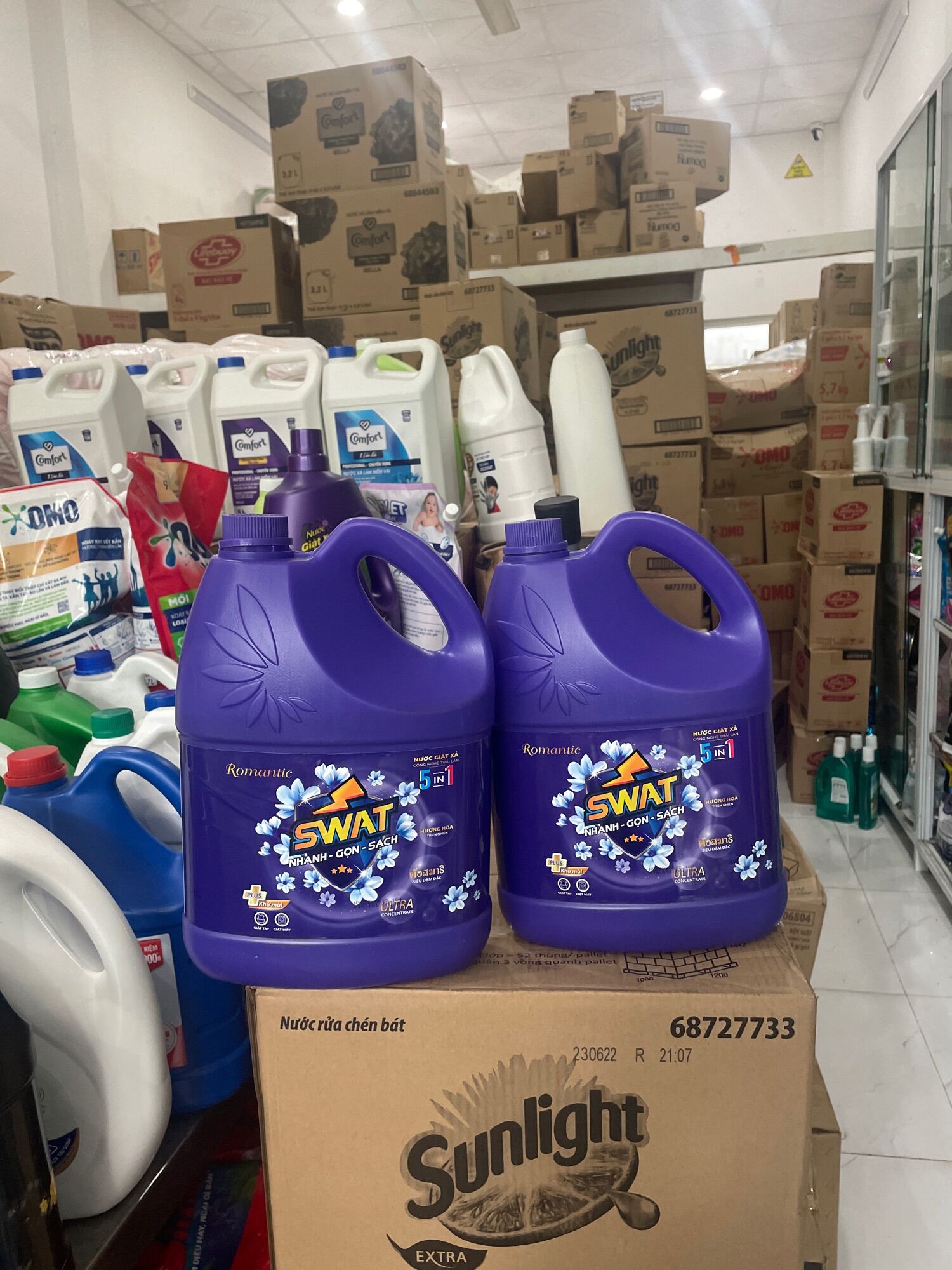 Nước giặt xả swat romantic 3.8kg