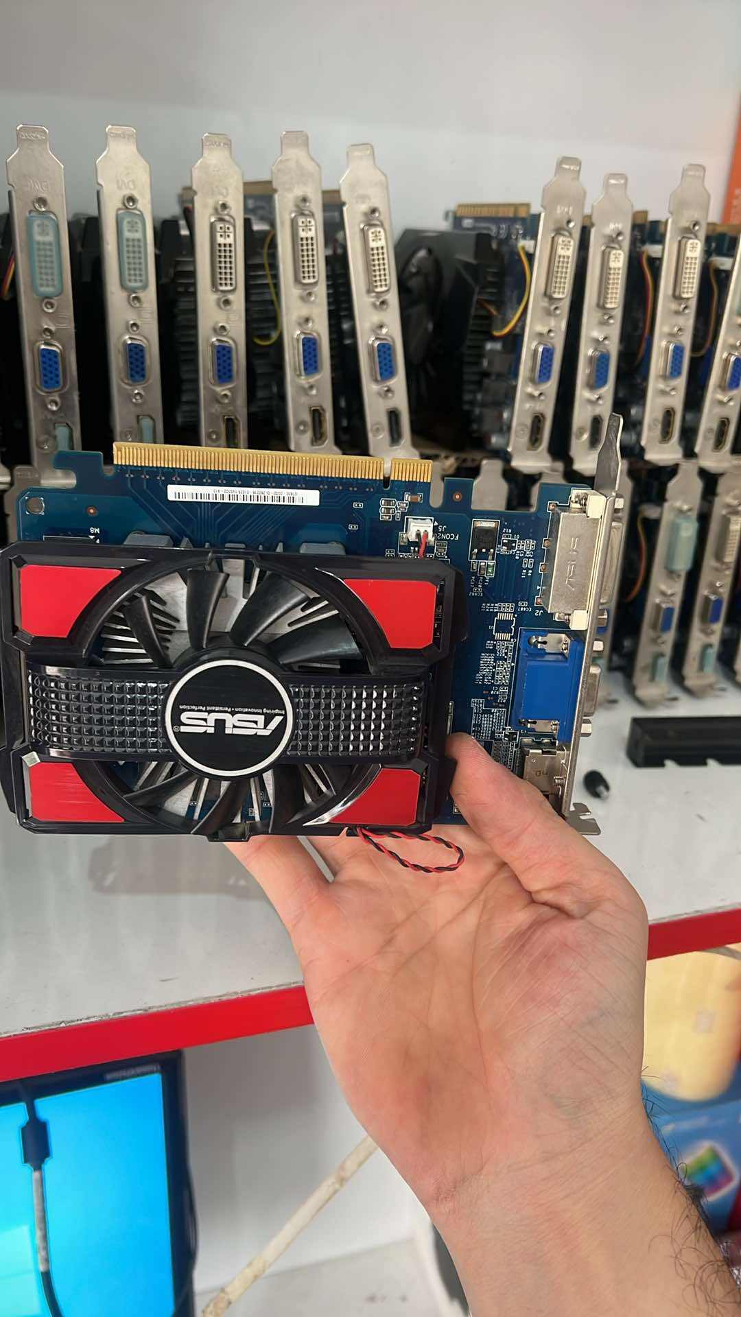card màn hình gt630 2gb