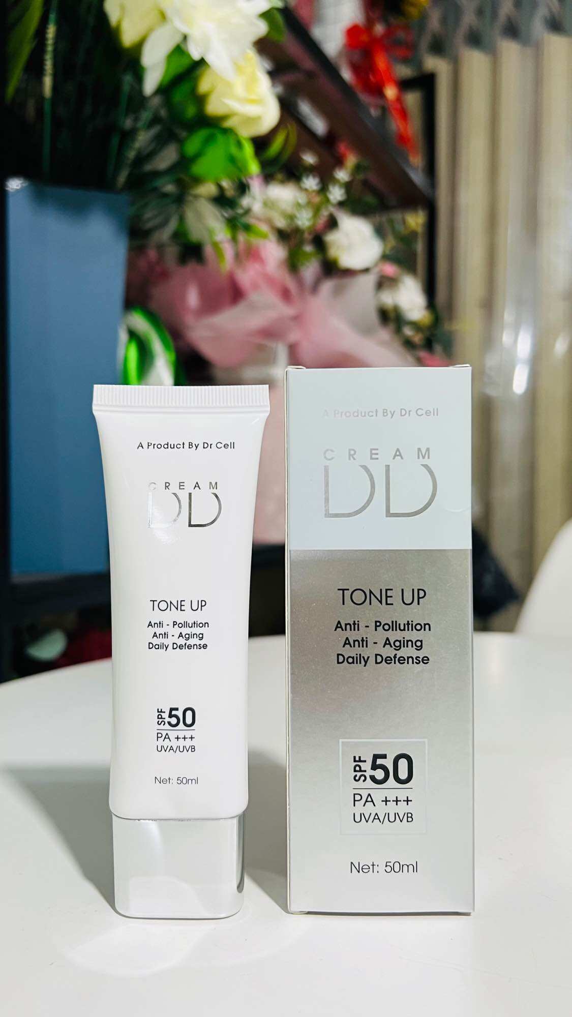 KEM CHỐNG NẮNG DƯỠNG ẨM DR CELL TUÝP 50ml