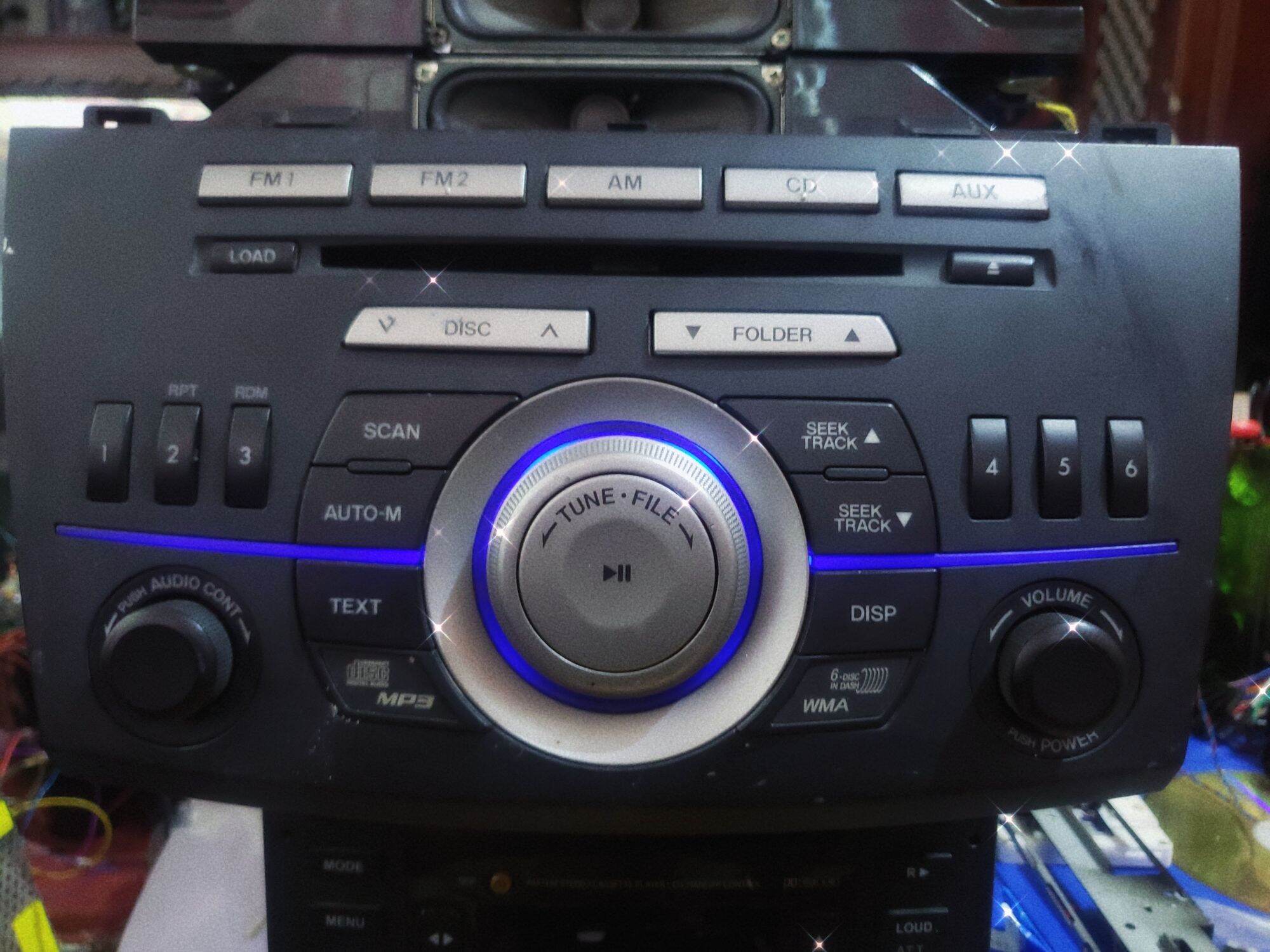 Đầu CD 6 disk Aux của xe mazda