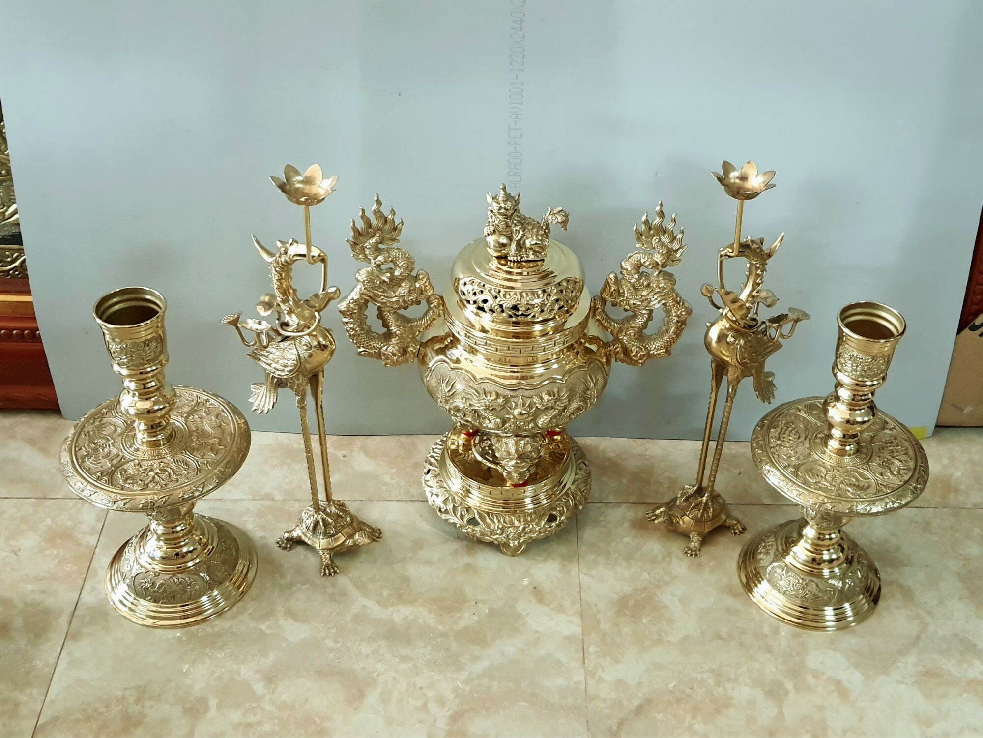 Bộ lư hương/đỉnh đồng vàng 50cm