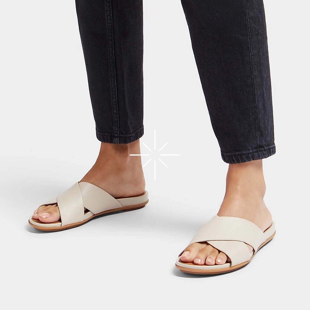 Dép 
FitFlop Gracie Crisscross
