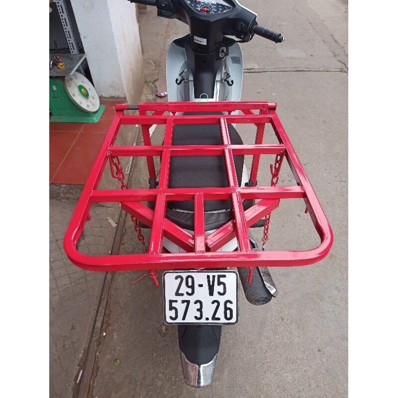 Giá chở hàng xe máy -Kệ trở hàng xe máy