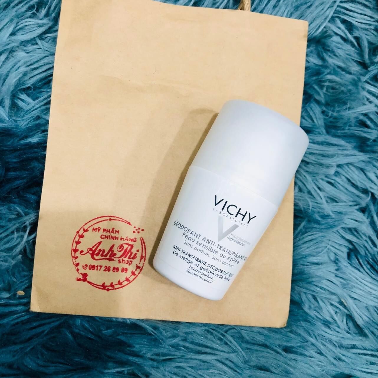 Lăn khử mùi Vichy 50ml - khử mùi suốt 48h