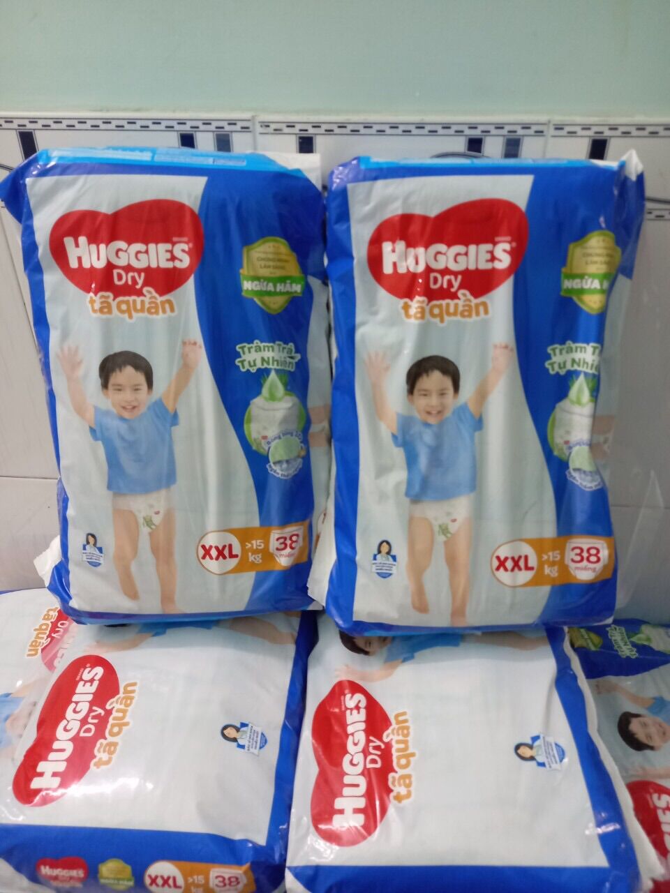 Tả quần HUGGEIS XXL bịch 38 miếng