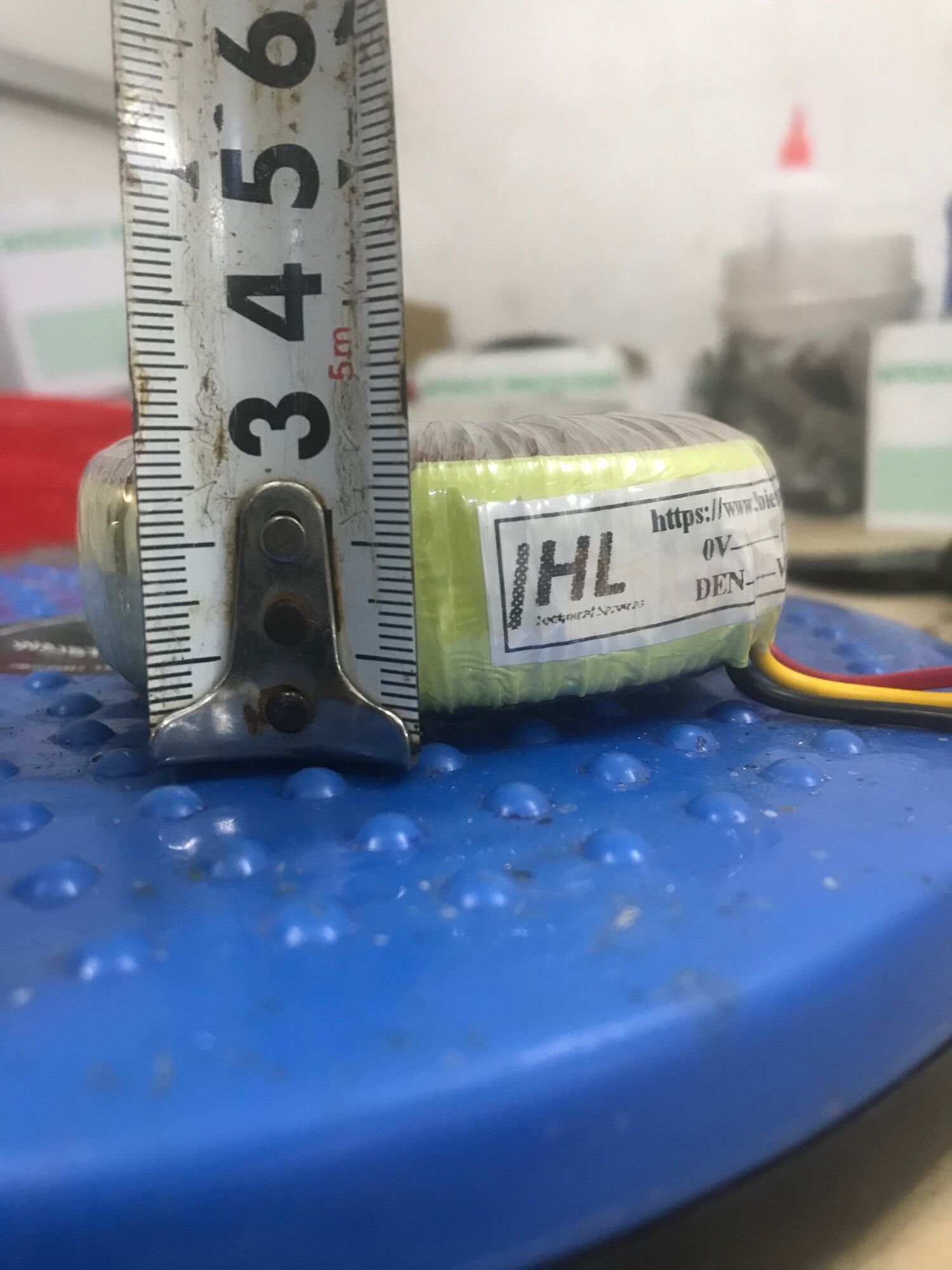 Biến áp đổi nguồn 220V -100V , 80W