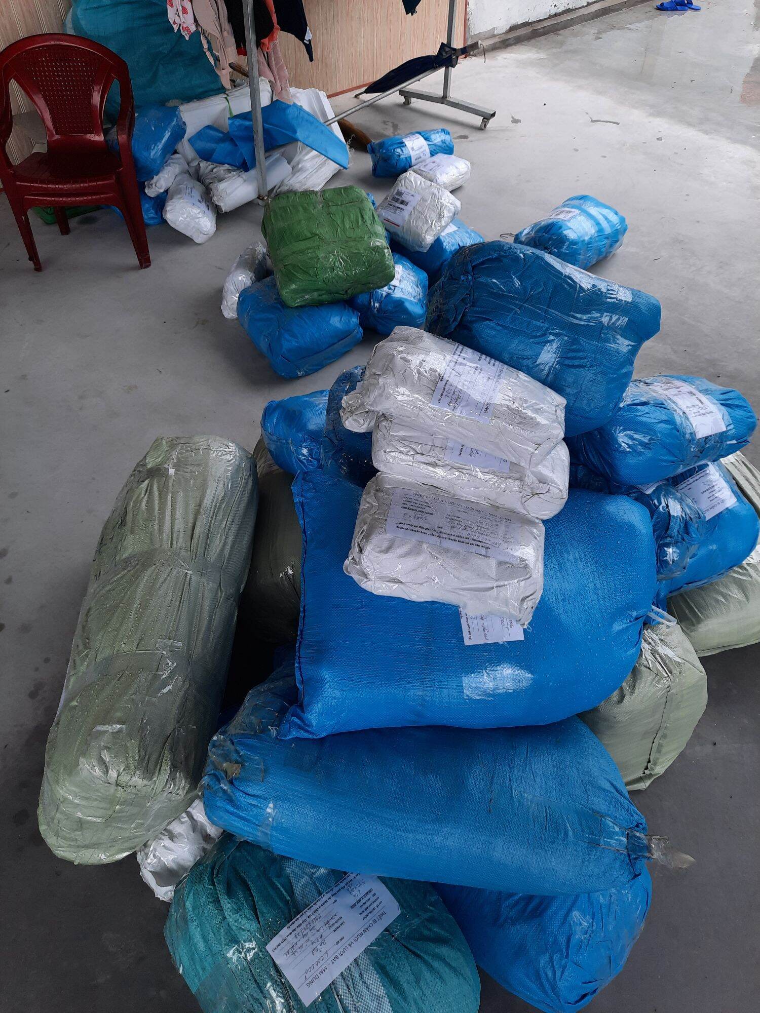 Bể bạt nuôi ốc ếch cá lươn, loại korea xanh trắng