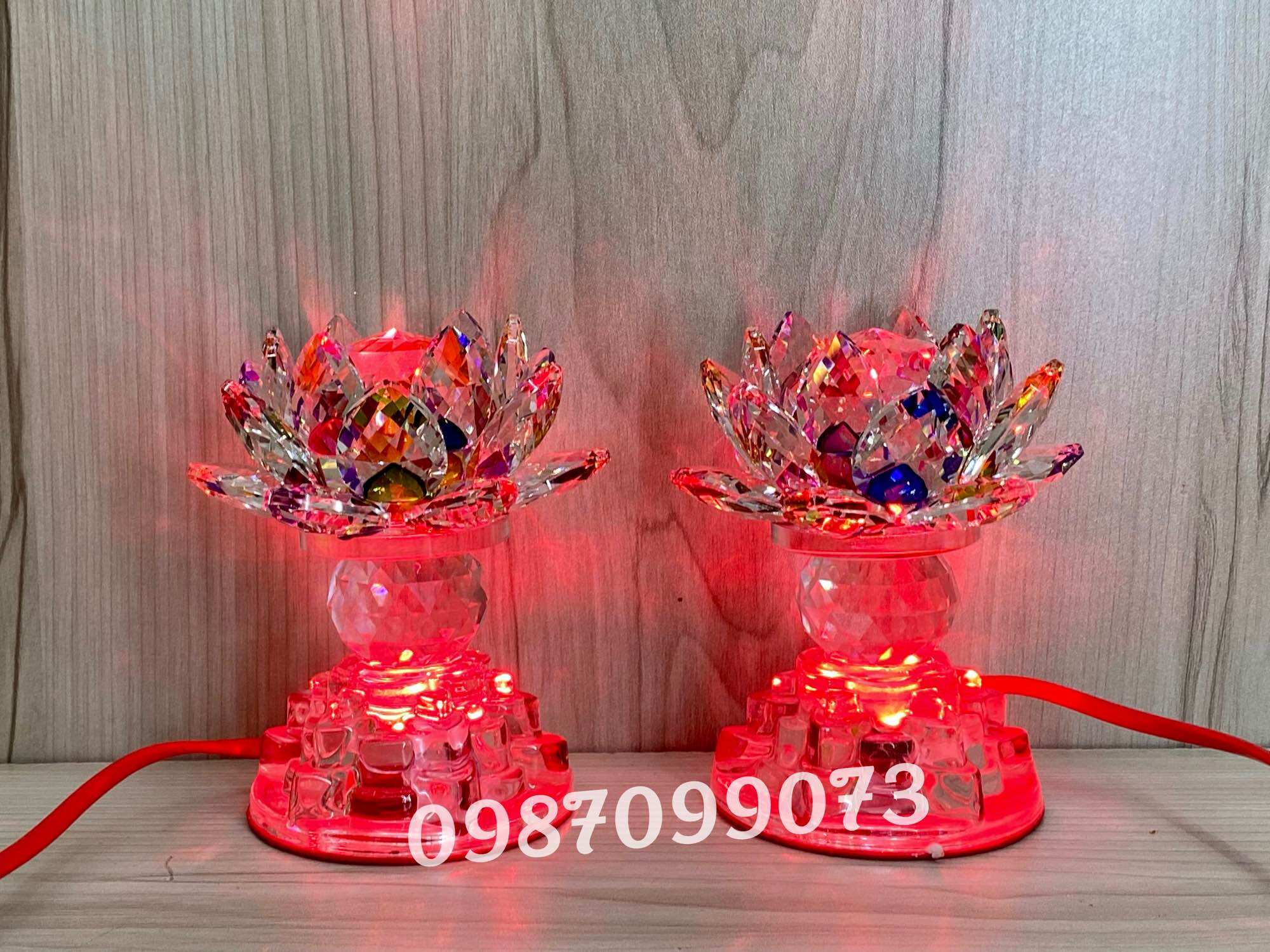 Cặp đèn thờ pha lê hoa sen đổi màu 501 - Đèn hoa sen pha lê cao 12cm