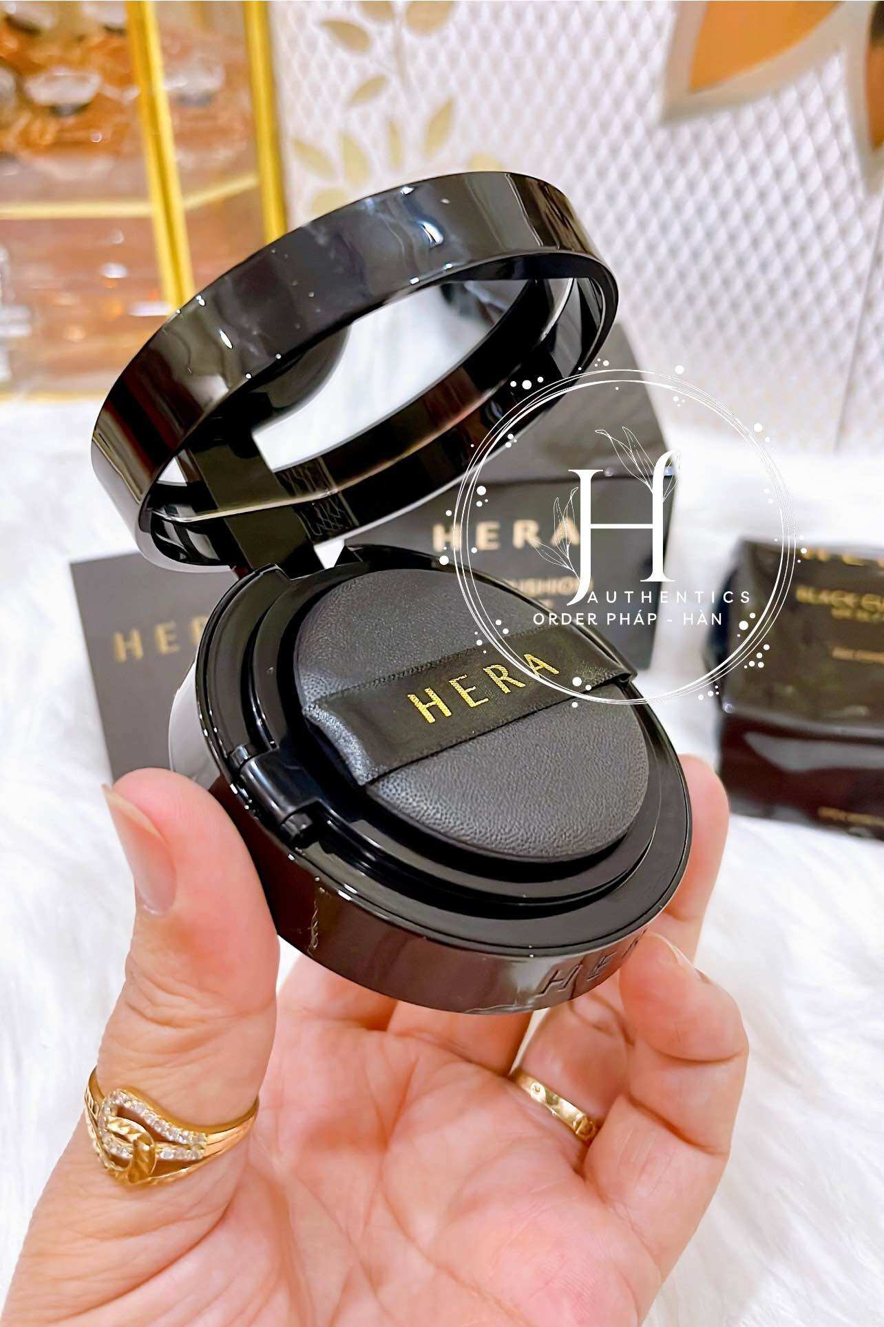 [ HCM ] PHẤN NƯỚC CUSHION HERA BLACK N.21 TONE TỰ NHIÊN