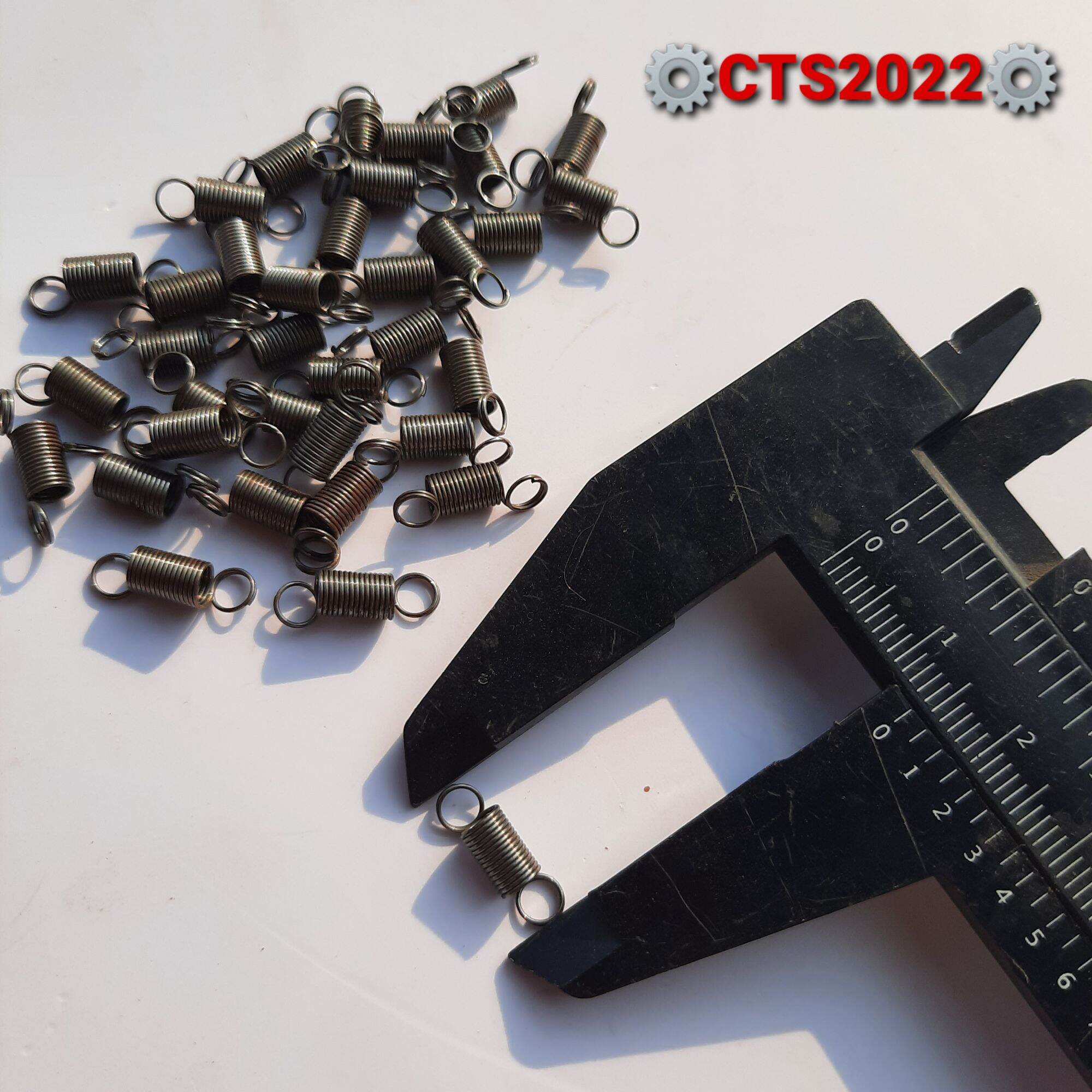 Lò xo kéo phi 3.5mm dài 6mm