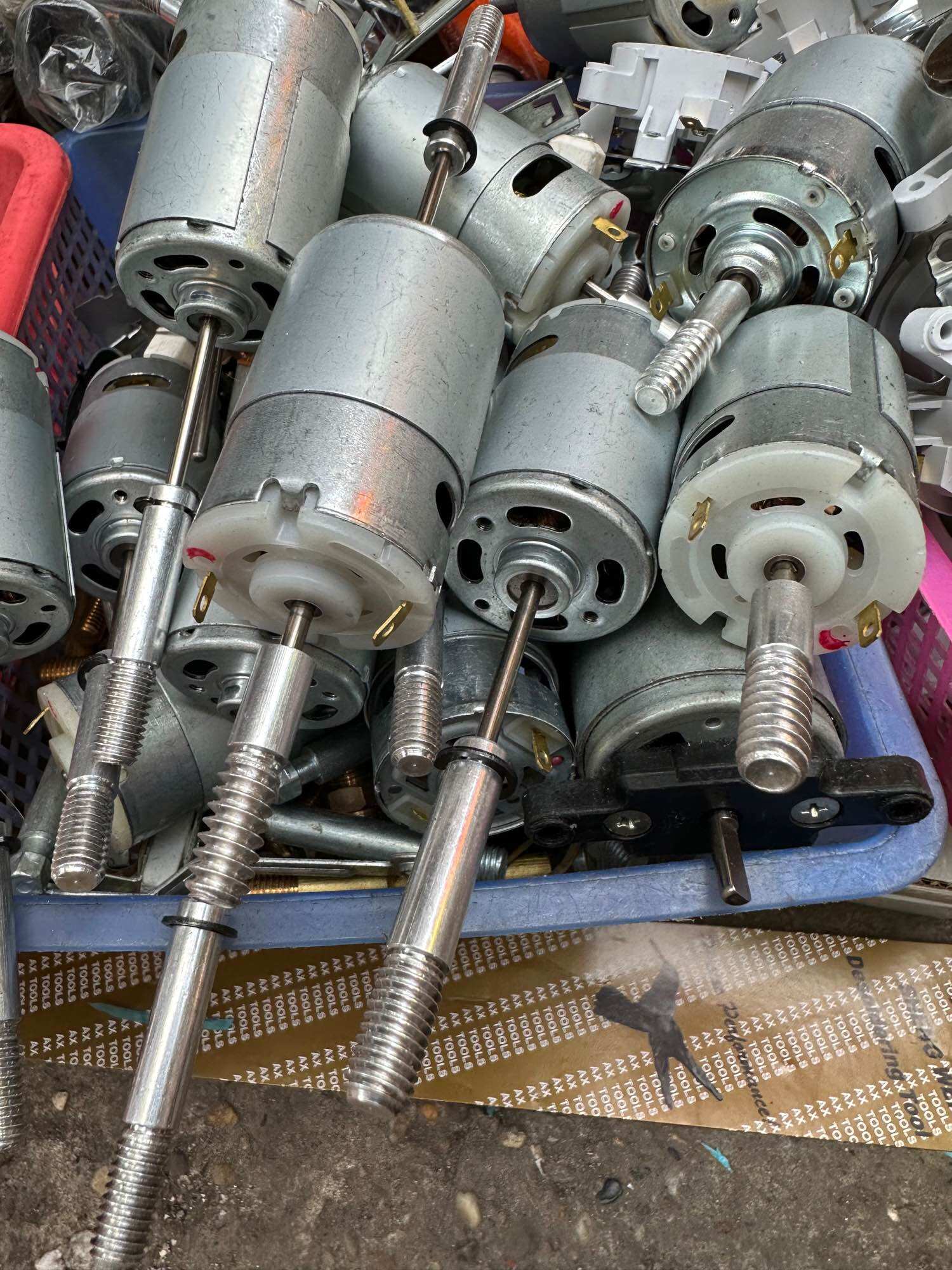 Động cơ motor quạt 12V