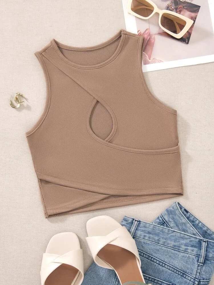 Áo croptop cổ tròn sát nách đan chéo 08