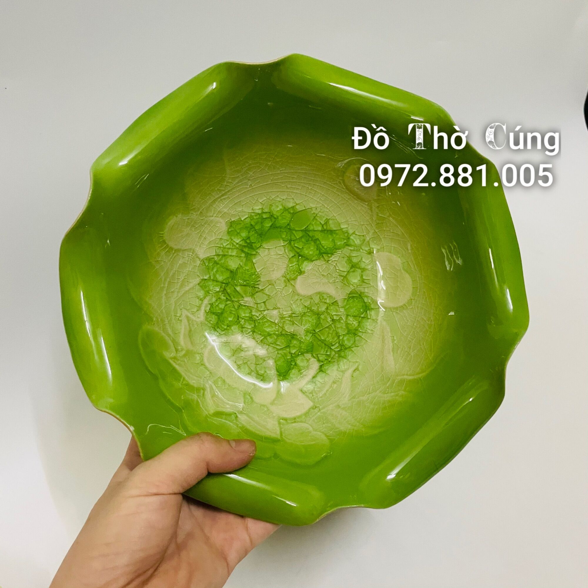 Bát thả hoa hình lá sen màu XANH LÁ