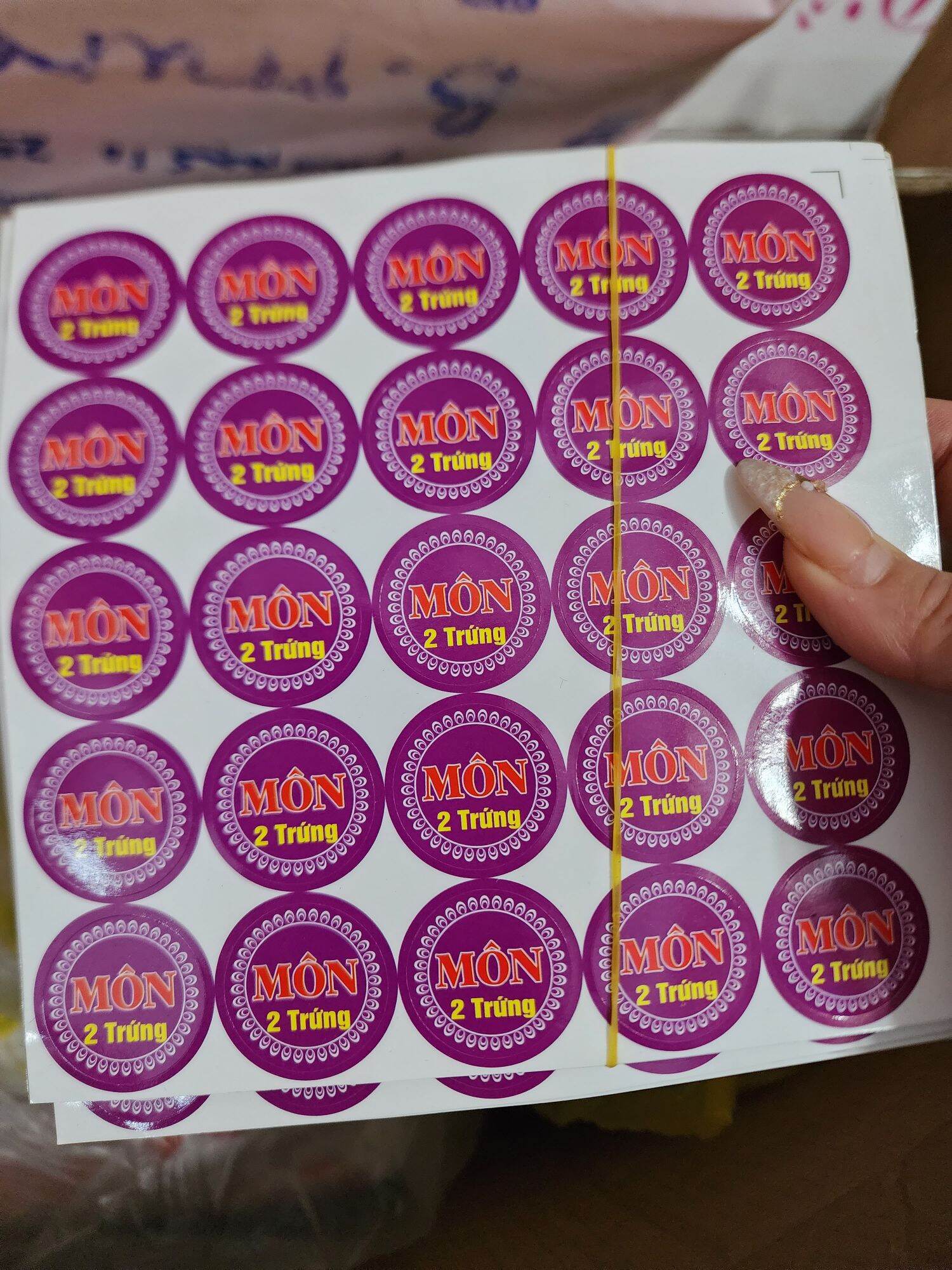 Tem dán  bánh trung thu khoai môn  -1xấp 300tem