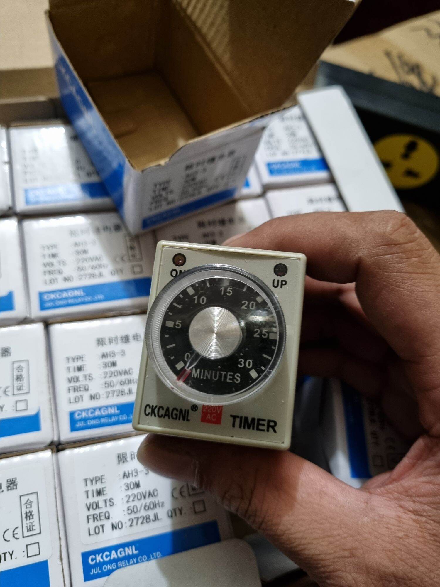 Rơle, relay thời giantimer ckc ah3-3 220vac 10s 30s 60s 10m 30m 60m 3h 6h