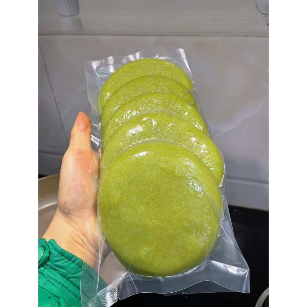 Bánh dày cốm dã tay