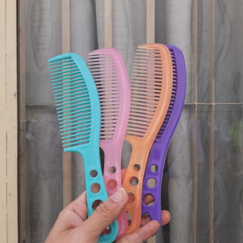 Combo 3 cây Lược chải tóc Hán Lợi 19cm(màu ngẫu nhiên)