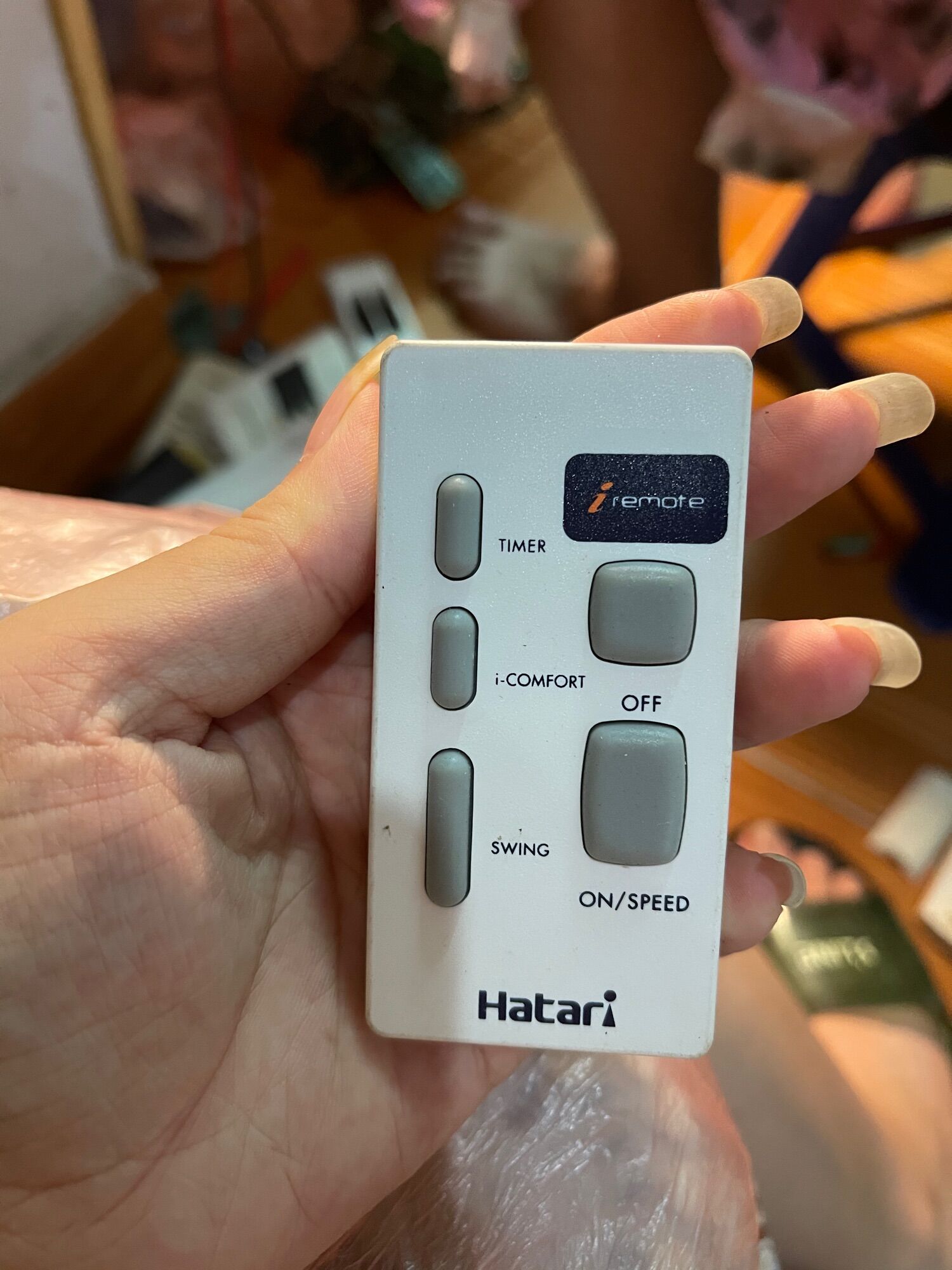 Điều khiển quạt hatari