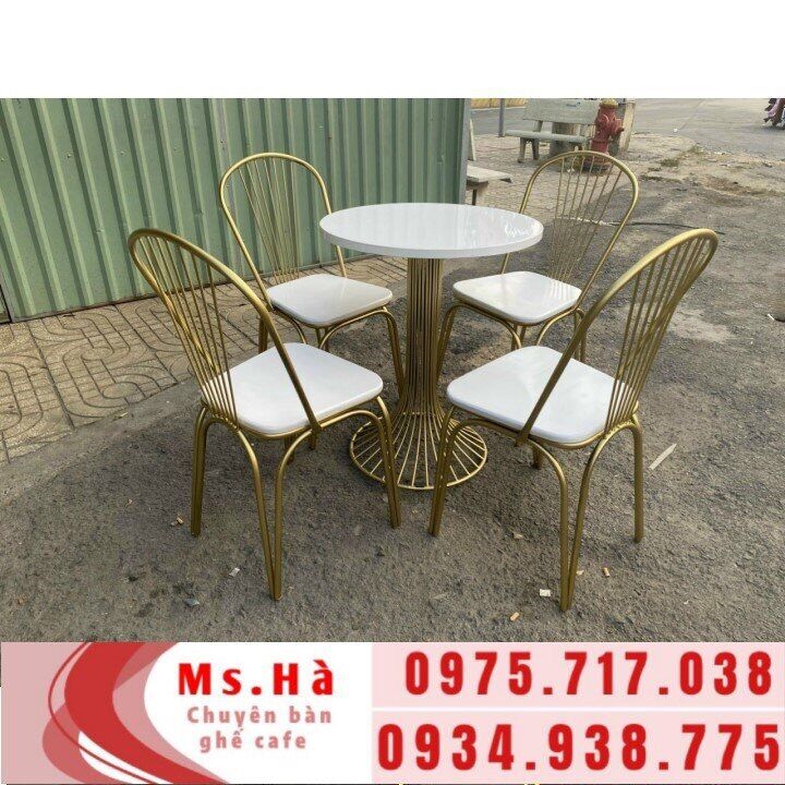 Bàn ghế sắt mỹ nghệ sân vườn