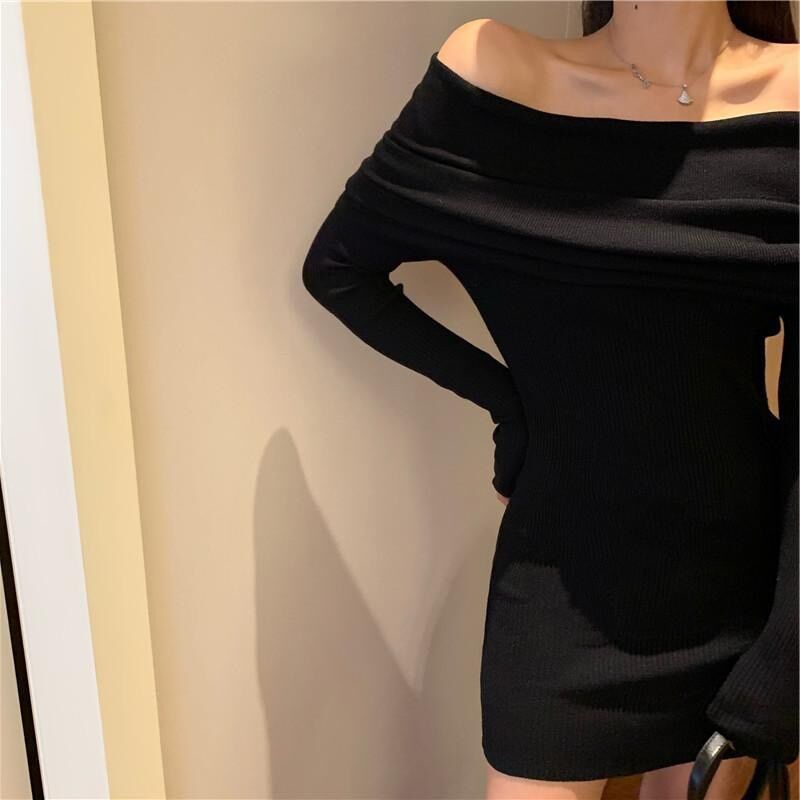 Đầm ôm bẹt vai sang chảnh len gân